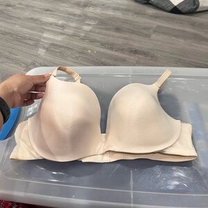 🌷Cacique 42C Cream Women's Bra